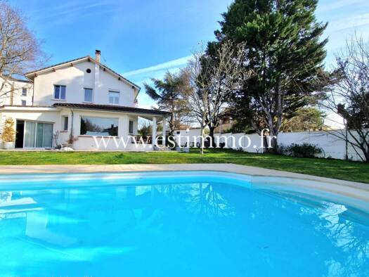 Maison à vendre 1 340 000 € 2 pièces 6 chambres 264,3 m² 1 018 m² de terrain Pont des Demoiselles-Montaudran-La Terrasse Toulouse 31000
