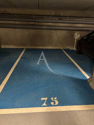 Garage/Stationnement à louer 85 € 10 m² Le Village Carrieres sous Poissy 78955