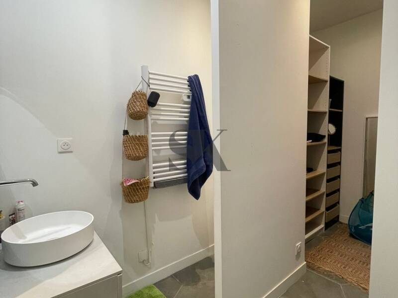 Maison à louer, 110m², MARSEILLE 5E