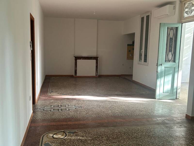 Maison à louer, 87m², AIGUES MORTES