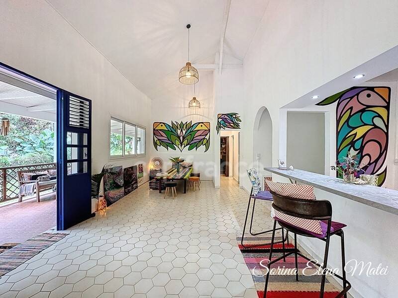 Maison à vendre, 138m², PETIT BOURG