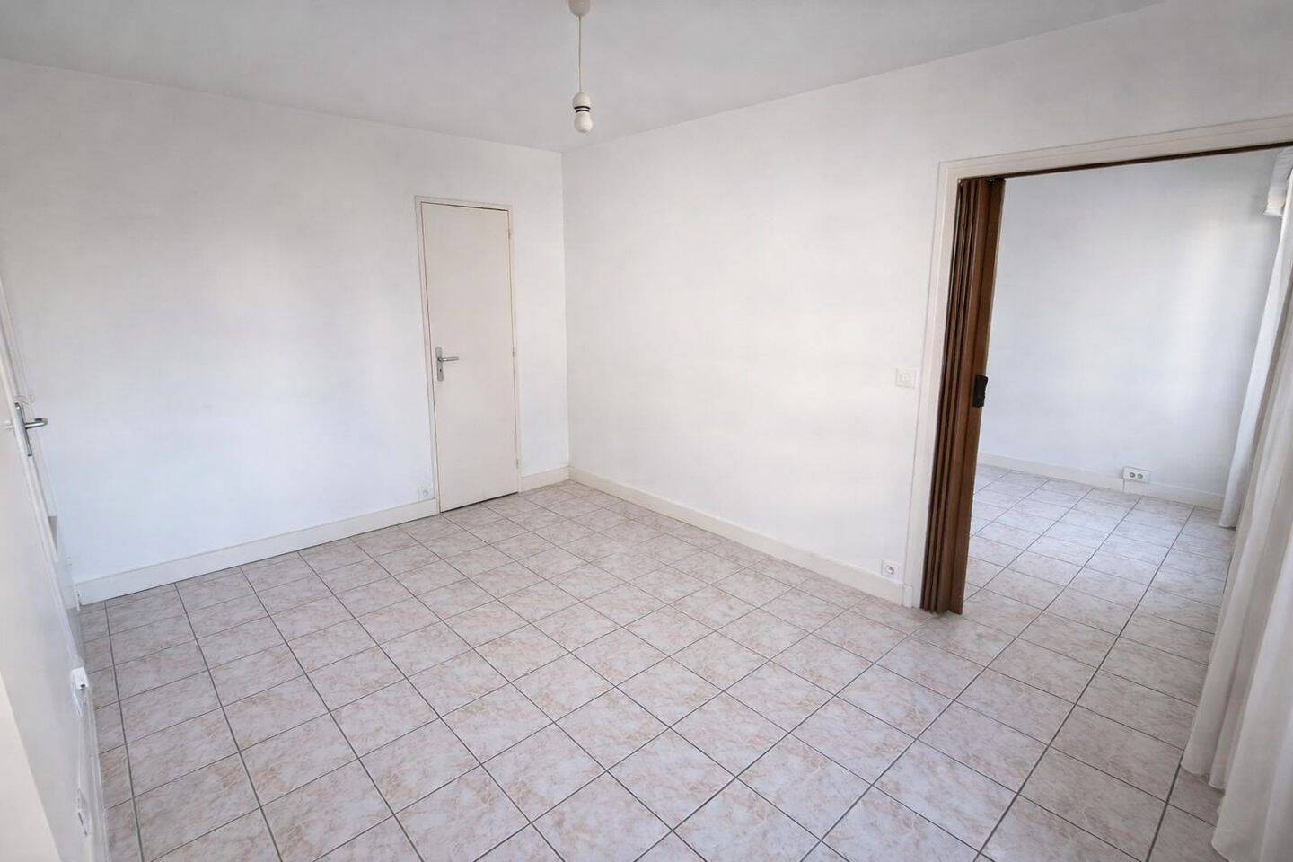 Maison à louer, 38m², SAINT MAUR DES FOSSES