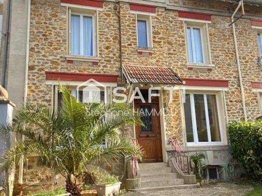 Maison à vendre 517 000 € 9 pièces 6 chambres 244 m² 260 m² de terrain Nord Ouest La Ferté-sous-Jouarre 77260