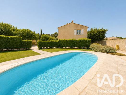 Maison à vendre 364 000 € 8 pièces 5 chambres 175 m² 1 560 m² de terrain Est Bollène 84500