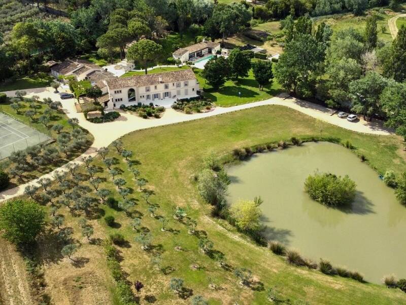 Maison à vendre, 900m², MAUSSANE LES ALPILLES