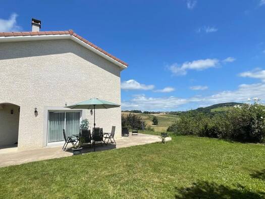 Maison à vendre 355 000 € 6 pièces 4 chambres 145 m² 1 373 m² de terrain Chazelles sur Lyon 42140