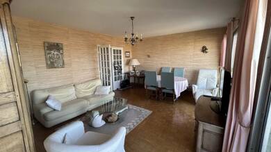 Appartement à vendre 199 000 € 5 pièces 4 chambres 98 m² 3ème étage Saint-Étienne 42000