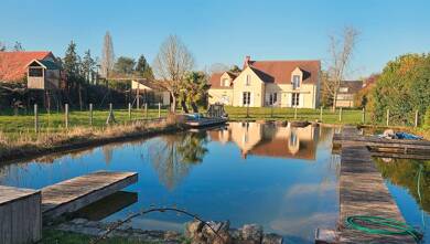Maison à vendre 665 000 € 8 pièces 6 chambres 196 m² 4 844 m² de terrain Saint Martin en Biere 77630