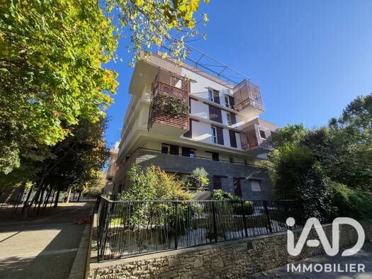 Appartement à vendre 283 000 € 3 pièces 2 chambres 62 m² Étage 1/5 Port Marianne - Richter Montpellier 34000