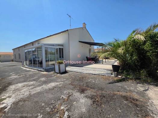 Maison à vendre 220 000 € 6 pièces 4 chambres 168 m² 1 228 m² de terrain Mouzeuil-Saint-Martin 85370