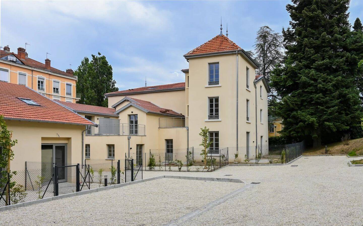 Maison à vendre, 37m², TASSIN LA DEMI LUNE