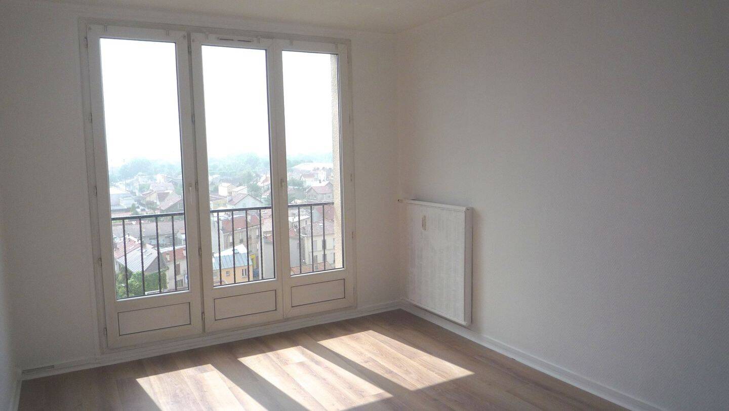Maison à louer, 38m², IVRY SUR SEINE