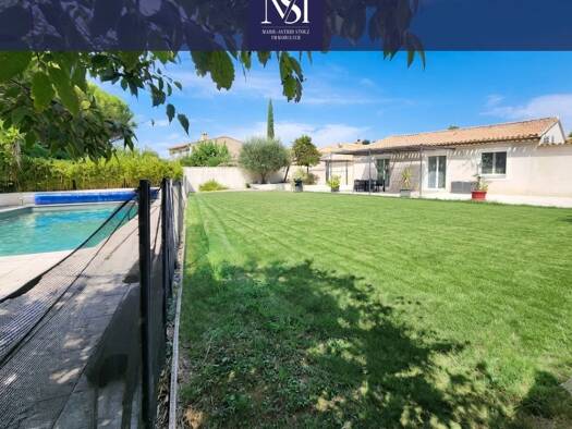 Maison à vendre 420 000 € 4 pièces 3 chambres 122 m² 756 m² de terrain Le Lac Saint-Martin-de-Crau 13310