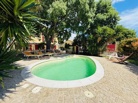 Maison à vendre 1 070 000 € 8 pièces 5 chambres 343 m² 887 m² de terrain Solliès-Ville 83210