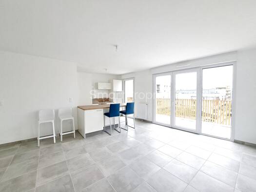 Appartement à vendre 258 000 € 3 pièces 2 chambres 68 m² RDC Les Ponts-de-Cé 49130