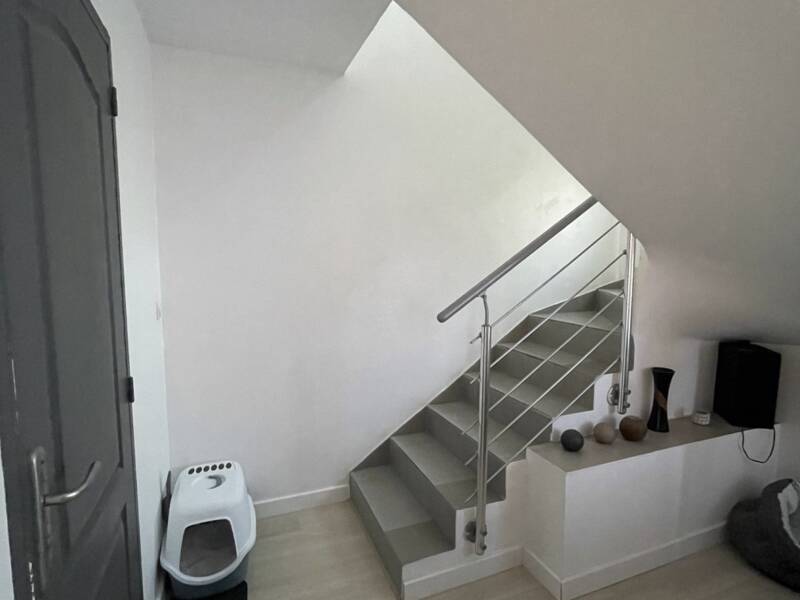 Maison à louer, 87m², MARSEILLE 10E