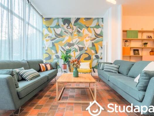 Colocation à louer 500 € 1 pièce 11 chambres 14 m² disponible dès maintenant Centre-Neuf Bourg-Quesnoy-Delsaux-Musée-Cannoniers-Gare Valenciennes 59300