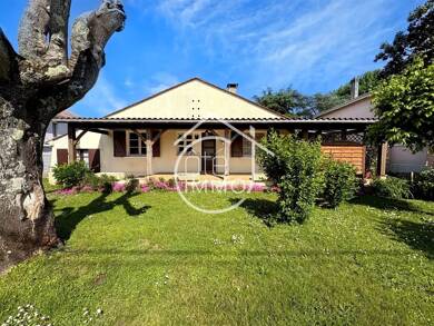 Maison de plain-pied à vendre 144 000 € 5 pièces 3 chambres 105,3 m² 2 280 m² de terrain La Force 24130