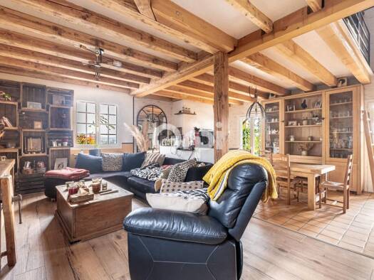 Maison de plain-pied à vendre 318 000 € 5 pièces 4 chambres 169 m² 1 563 m² de terrain Rural Isle 87170