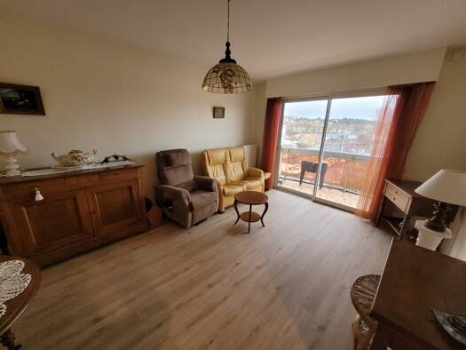 Appartement à louer 550 € 2 pièces 1 chambre 43,3 m² 3ème étage Auch 32000