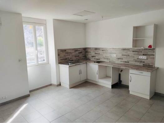 Duplex à vendre 199 000 € 4 pièces 3 chambres 156 m² Anduze 30140