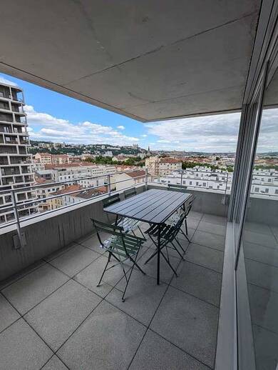 Appartement à louer - Neuf 2 240 € 4 pièces 3 chambres 89 m² 9ème étage Perrache-Le Confluent Lyon 2ème 69002
