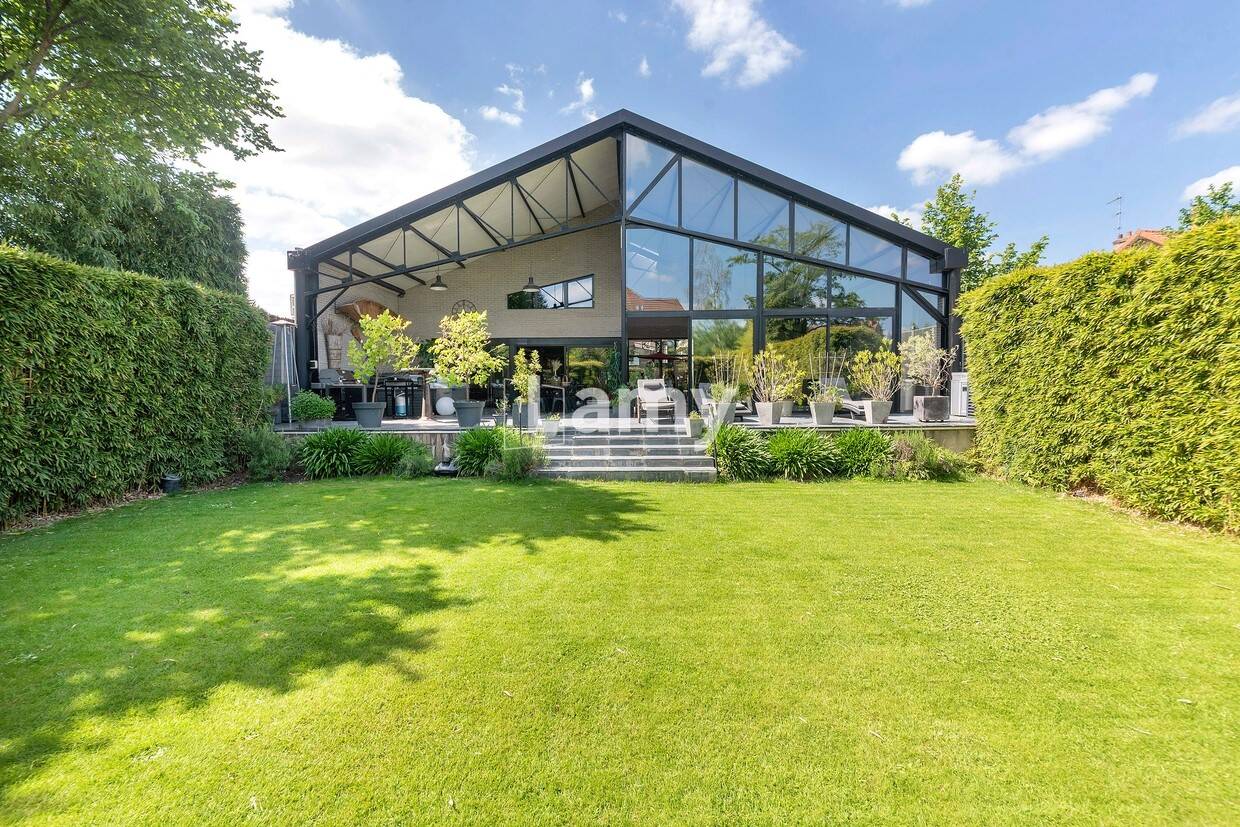 Maison à vendre, 650m², CORBEIL ESSONNES