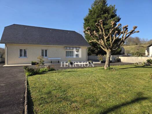 Maison de plain-pied à vendre 273 000 € 4 pièces 3 chambres 85,6 m² Arudy 64260