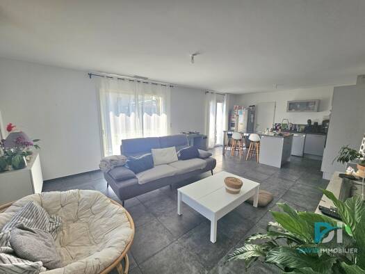 Maison de plain-pied à vendre 330 000 € 4 pièces 3 chambres 89 m² 462 m² de terrain Pinet 34850