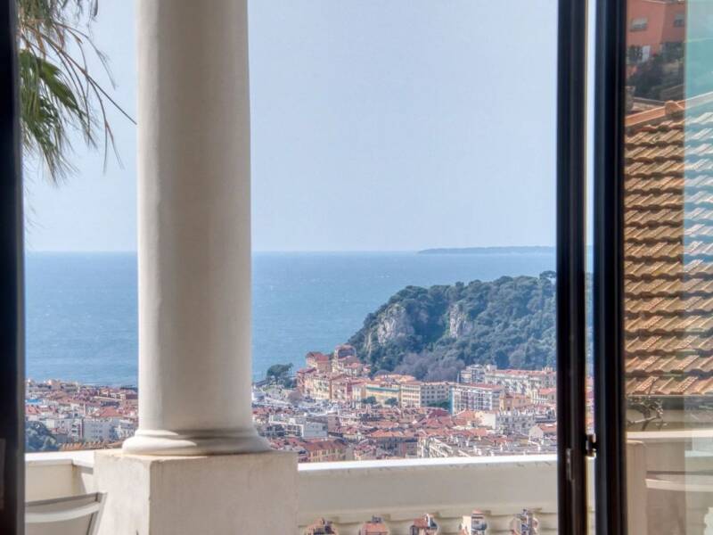 Maison à louer, 253m², NICE