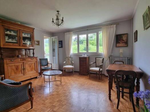 Appartement à vendre 169 600 € 3 pièces 2 chambres 60 m² Étage 1/4 Le Bourg et le Hameaux Beynes 78650