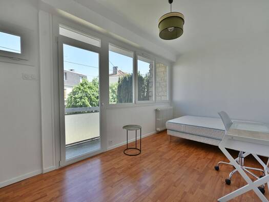 Duplex à louer 490 € 1 pièce 13 m² Étage 1/2 Les Gares Epinay sur Orge 91360