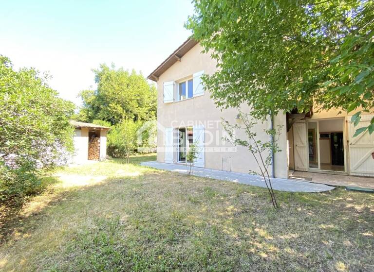 Maison à vendre 598 000 € 4 pièces 3<br/>chambres 112 m²<br/>superficie 415 m²<br/>terrain Caudéran-Barrière Judaïque Bordeaux 33200