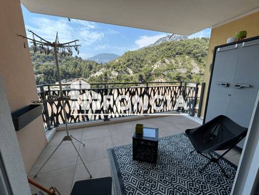 Appartement à louer 1 190 € 2 pièces 1 chambre 43,1 m² 4ème étage Carei-Monti Menton 06500