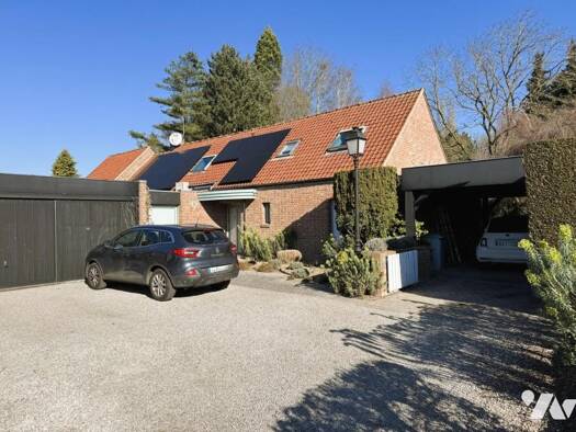 Maison à vendre 779 000 € 8 pièces 5 chambres 206 m² 2 263 m² de terrain Ennetières-en-Weppes 59320