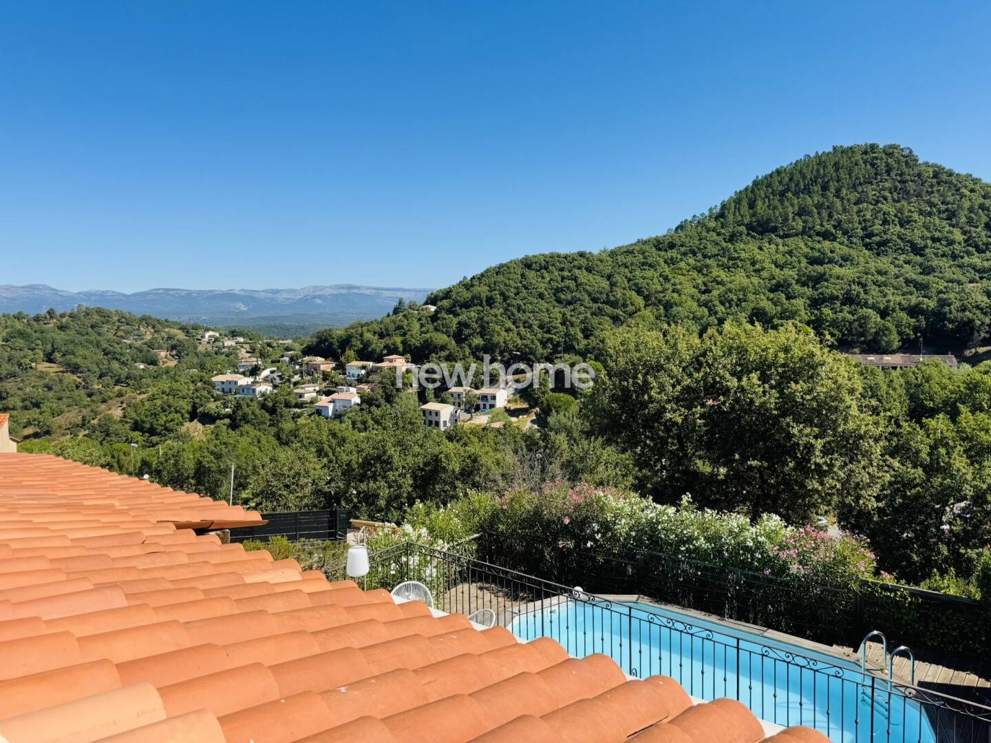 Maison à vendre, 124m², LES ADRETS DE L'ESTEREL