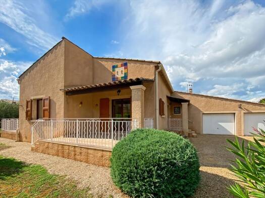 Villa à vendre 350 000 € 4 pièces 3 chambres 131 m² 1 053 m² de terrain Les Mées 04190