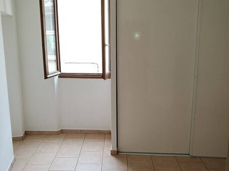 Maison à louer, 60m², AUBAGNE