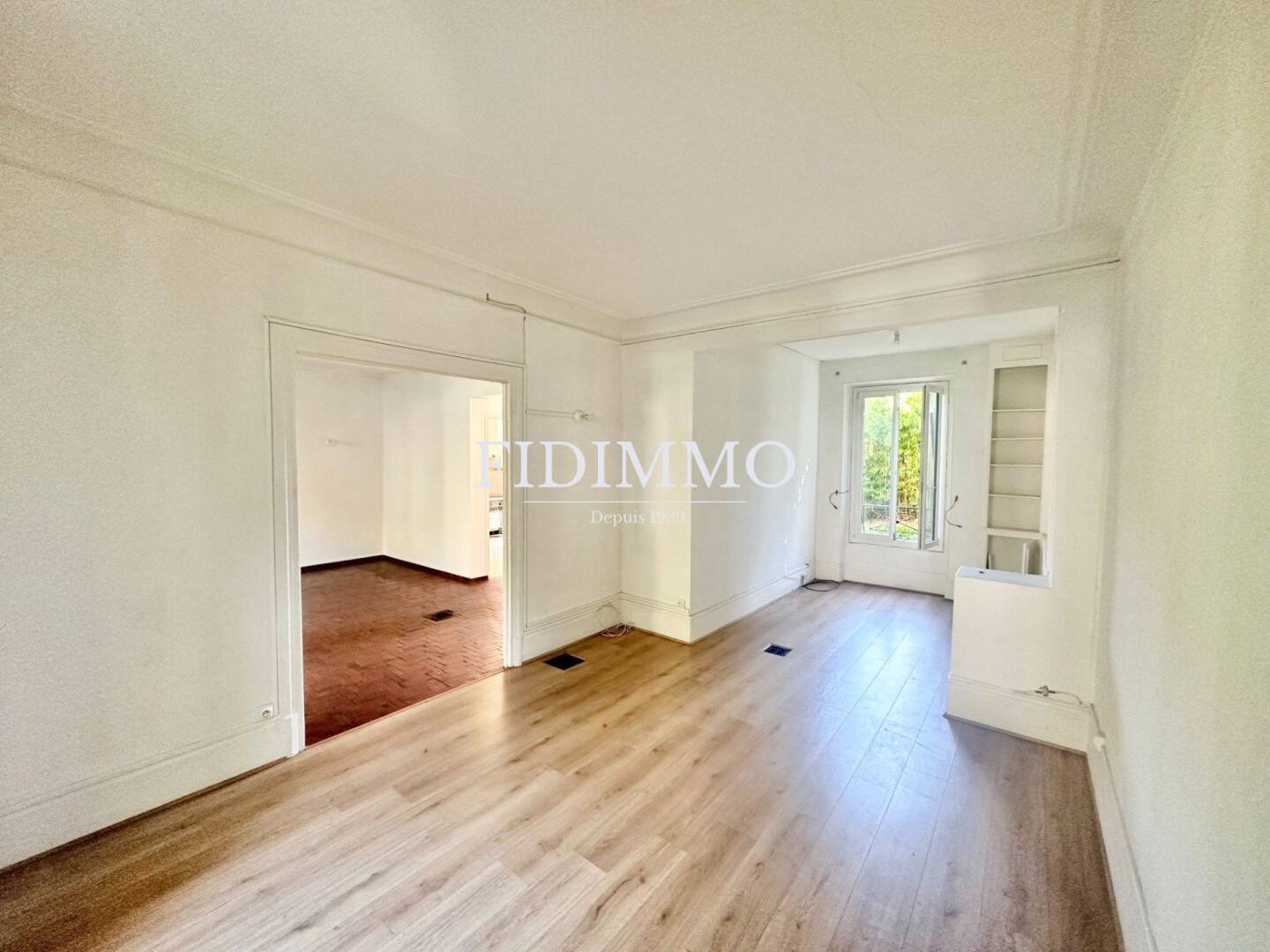 Maison à vendre, 221m², SAINT MAUR DES FOSSES