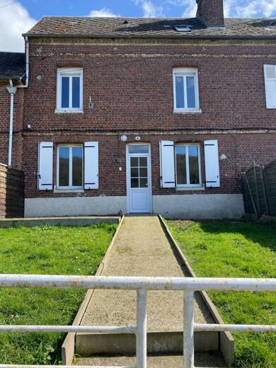 Maison à louer 660 € 2 pièces 1 chambre 76,8 m² Lillebonne 76170