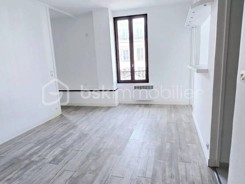 Maison à vendre, 37m², CORBEIL ESSONNES