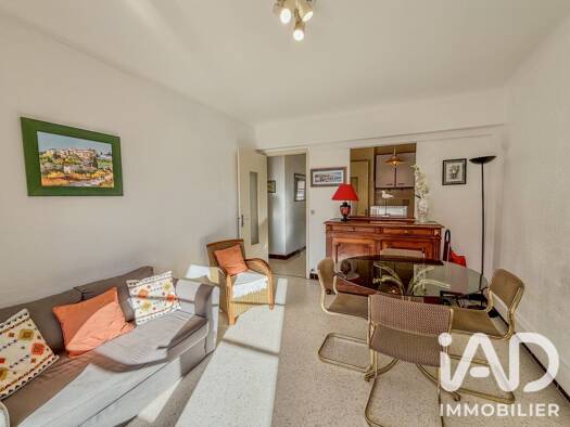 Appartement à vendre 229 000 € 3 pièces 2 chambres 50 m² 4 étages Fréjus Plage Fréjus 83600
