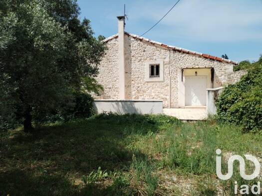 Maison à vendre 316 000 € 3 pièces 2 chambres 72 m² 2 750 m² de terrain Châteauneuf-du-Rhône 26780