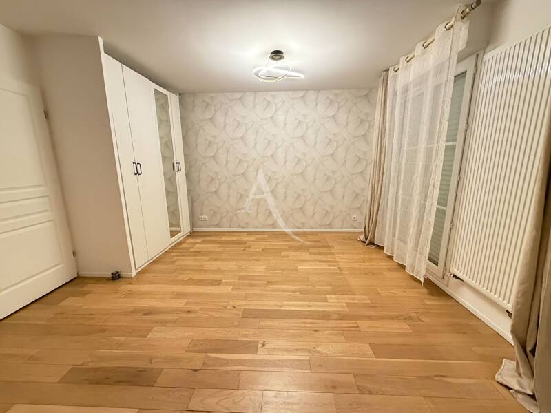 Maison à louer, 153m², BUSSY SAINT GEORGES