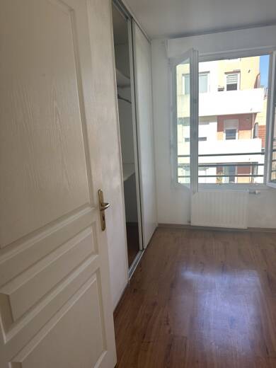 Appartement à vendre - Neuf 199 500 € 3 pièces 2 chambres 78,8 m² Étage 3/5 Oiselet la Grive Bourgoin-Jallieu 38200