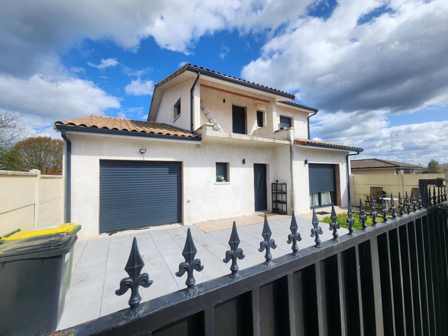 Maison à vendre, 150m², MONTUSSAN