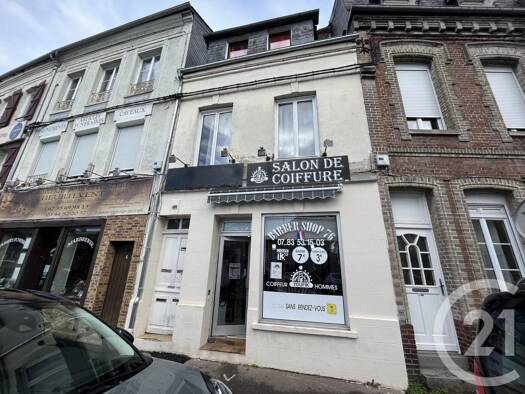 Immeuble à vendre 88 000 € Sérifontaine 60590