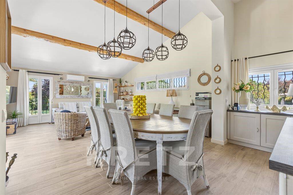Maison à vendre, 170m², ANTIBES