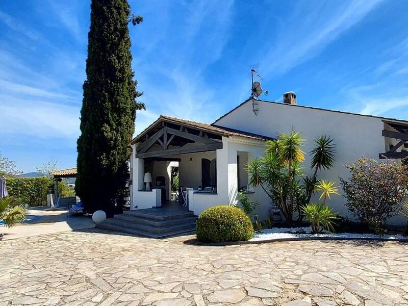Maison à vendre, 168m², SOLLIES VILLE