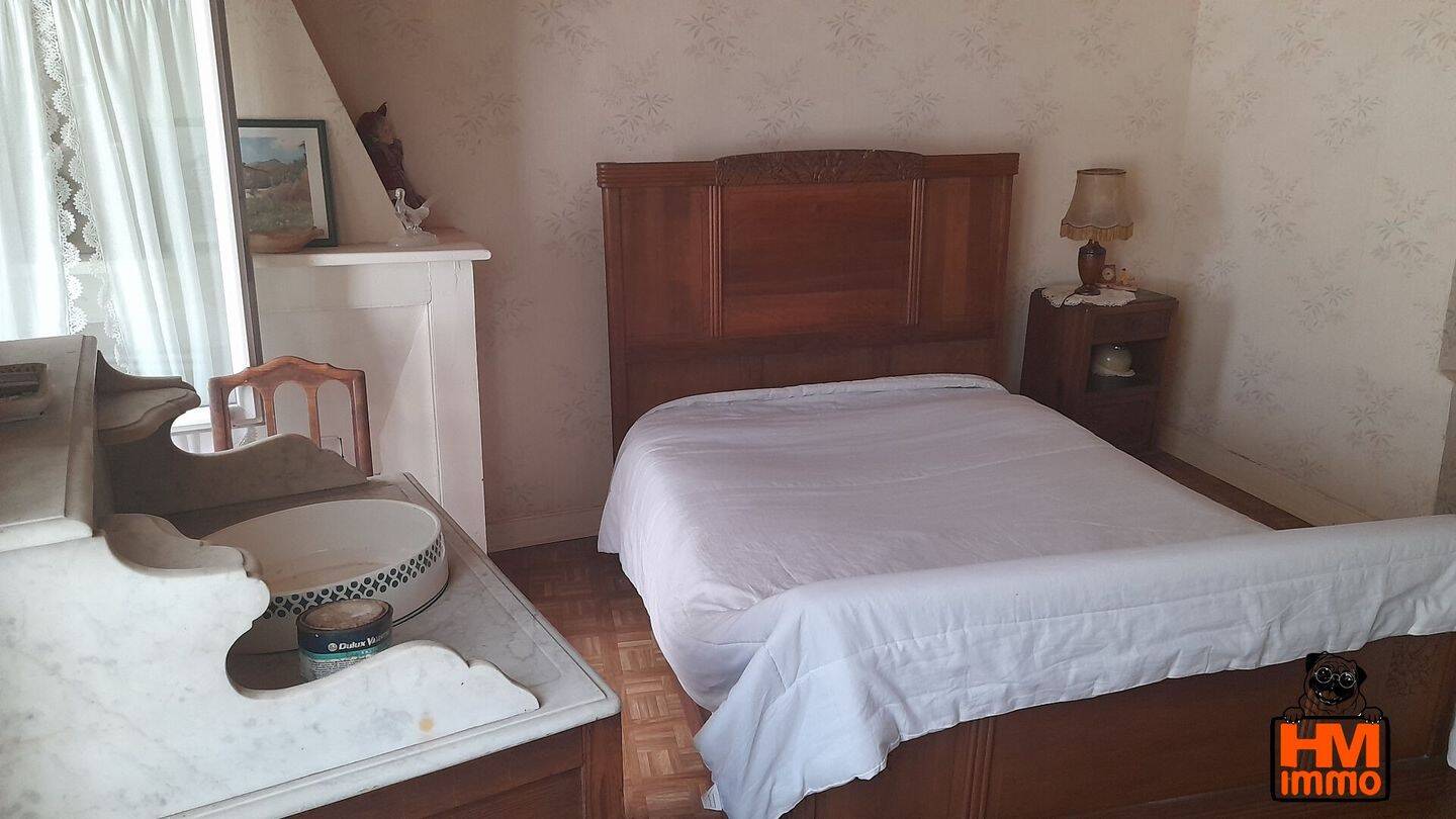 Maison à vendre, 180m², SAINT LEONARD DE NOBLAT